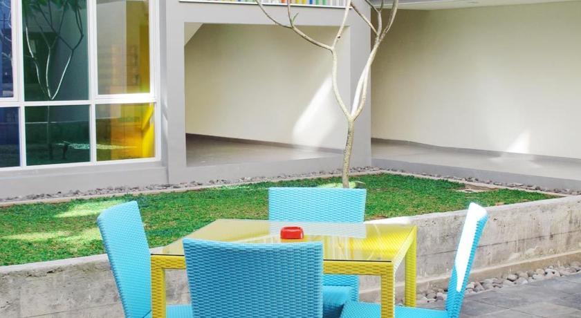 Pop! Hotel Sangaji Джокякарта Екстериор снимка