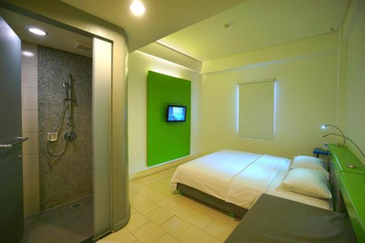 Pop! Hotel Sangaji Джокякарта Екстериор снимка